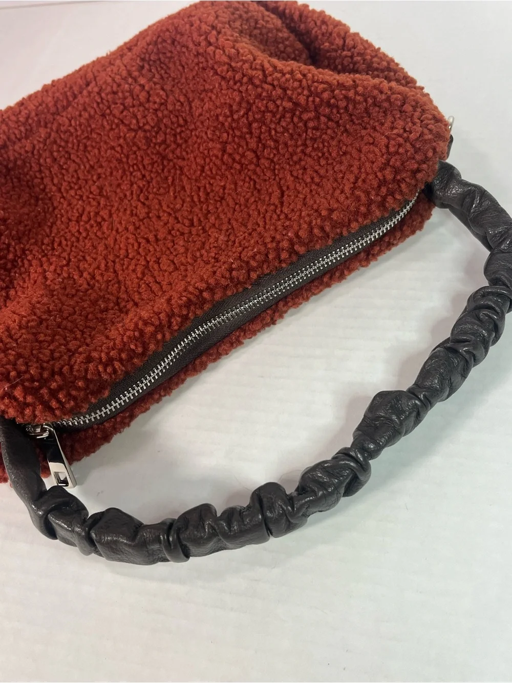 Cozy Sherpa Shoulder Bag in Rust with Black Handle - Picture 7 of 8